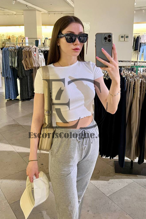 High Class Escort Girl In Cologne