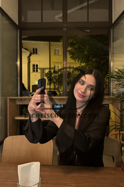 Pornstar Experience Call Girl In Cologne